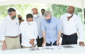 El presidente de la Rep&uacute;blica Dominicana, Luis Abinader Corona, visit&oacute; el Parque Mirador del Norte.